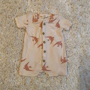 Kate Quinn The Woods Short Sleeve Button Shortie Jumpsuit | Pink Bird | 0-3